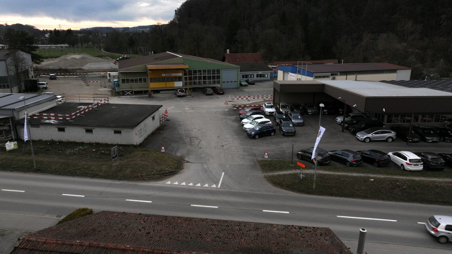 Bauumfahrung West: Bau Strassenabschnitt “Anschluss mit Kreisel Murtenstrasse”